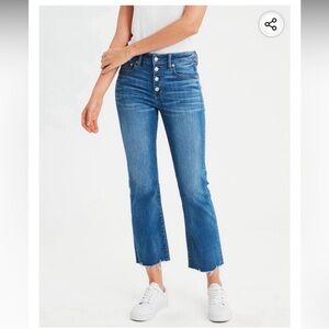 Hi-Rise Crop Flare American Eagle Jeans